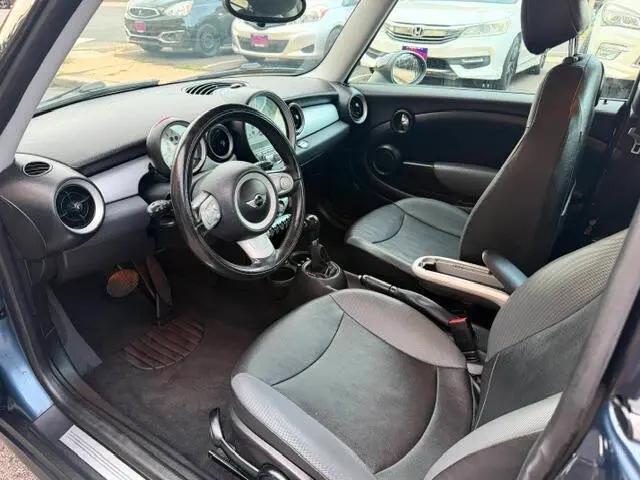 2010 MINI Cooper Cooper
