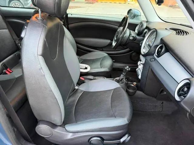 2010 MINI Cooper Cooper