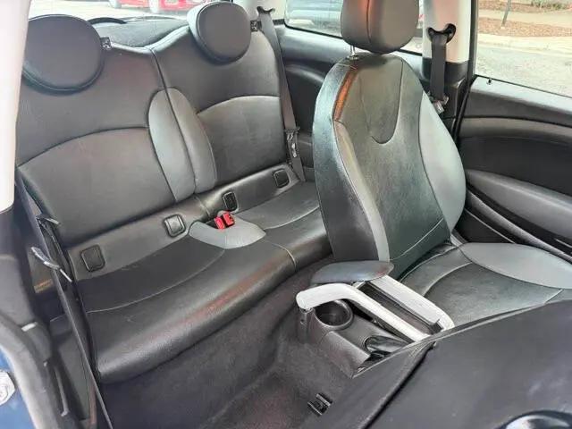 2010 MINI Cooper Cooper