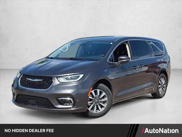 2022 Chrysler Pacifica Hybrid Touring L for sale in Chandler, AZ