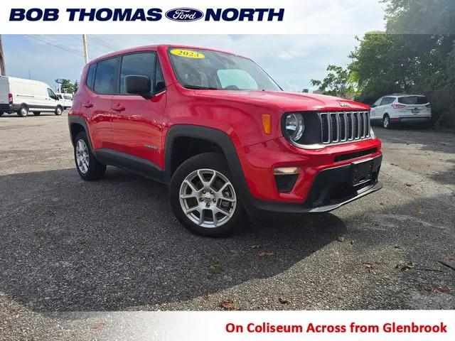 2023 Jeep Renegade Latitude 4x4 for sale in Fort Wayne, IN