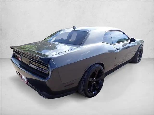 2016 Dodge Challenger R/T Plus