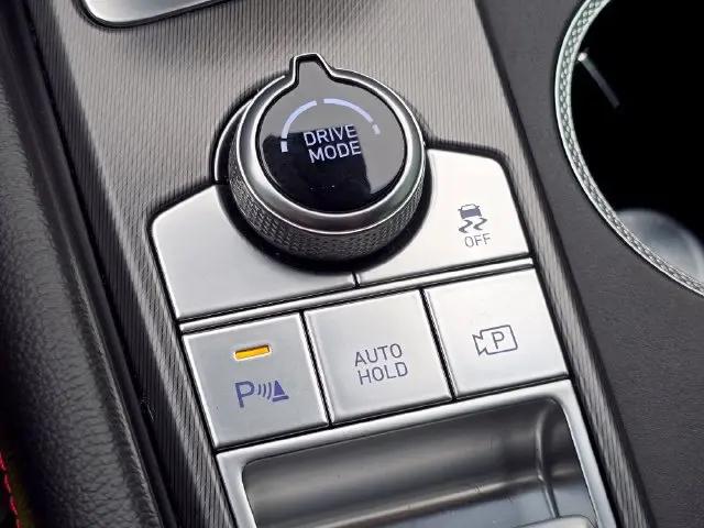 2024 Genesis G70 3.3T AWD Sport Advanced