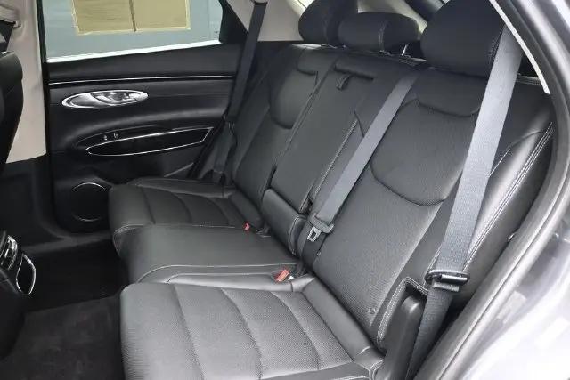 2022 Genesis GV70 2.5T AWD