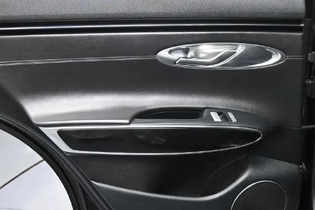2022 Genesis GV70 2.5T AWD