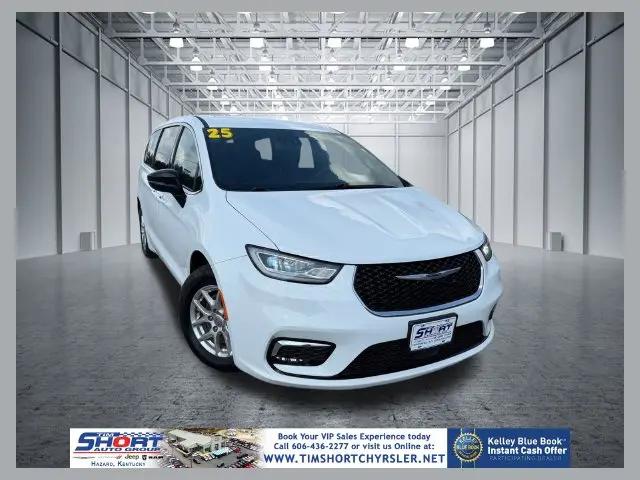 2025 Chrysler Pacifica Select for sale in Hazard, KY