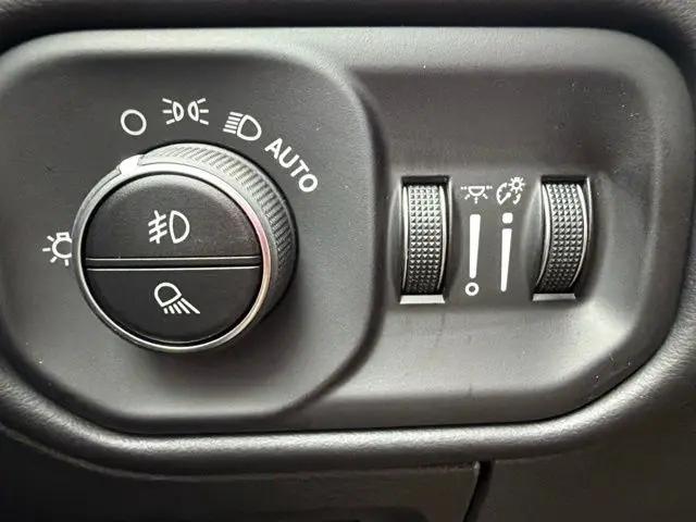 2027 Ram 1500 Limited