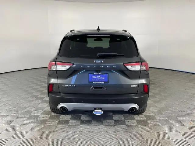2020 Ford Escape Titanium