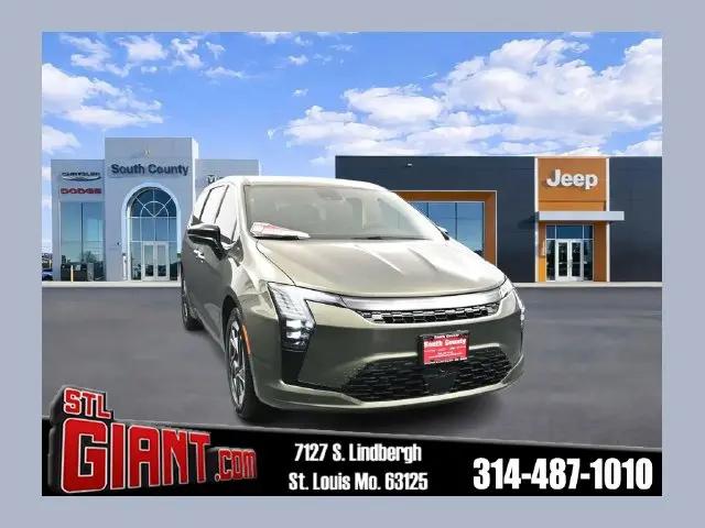 2027 Chrysler Pacifica Limited for sale in St. Louis, MO
