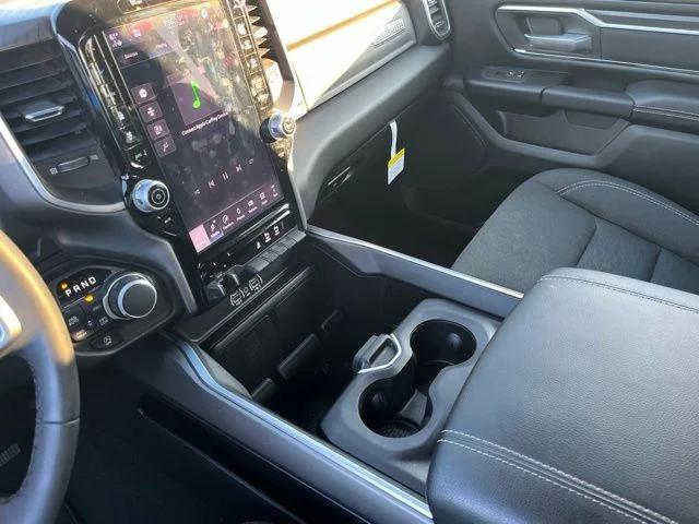 2025 Ram 1500 Big Horn Crew Cab 4x4 57 Box