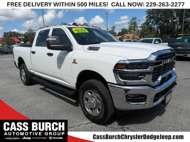 2026 Ram 2500 Tradesman Crew Cab 4x4 64 Box