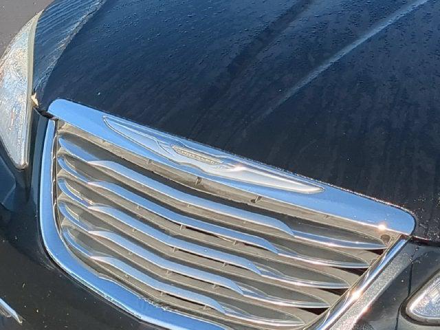 2012 Chrysler 200 Touring