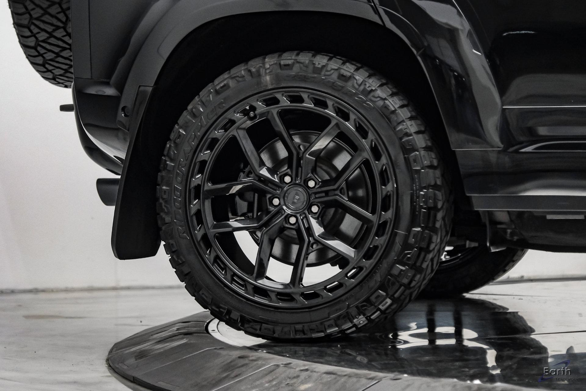2022 Land Rover Defender V8 - Photo 100