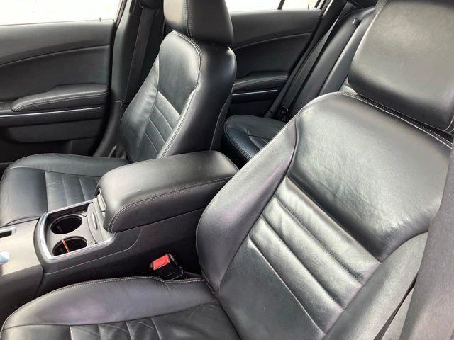 2012 Dodge Charger SXT