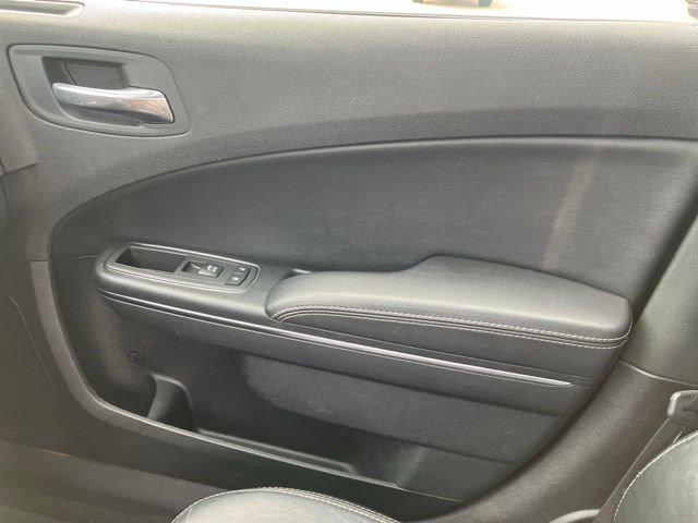 2012 Dodge Charger SXT