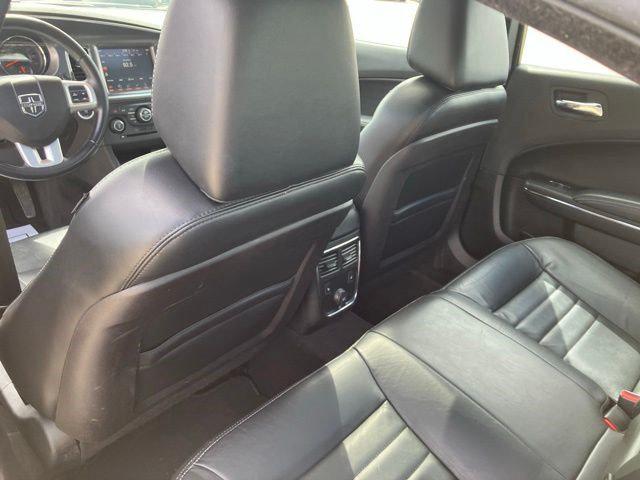 2012 Dodge Charger SXT