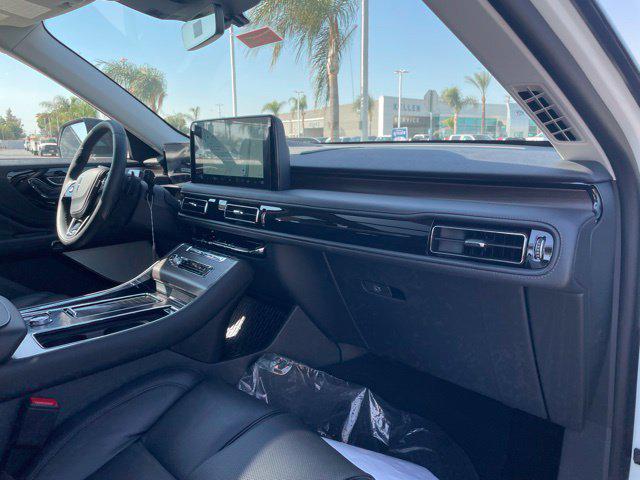 2027 Lincoln Aviator Reserve