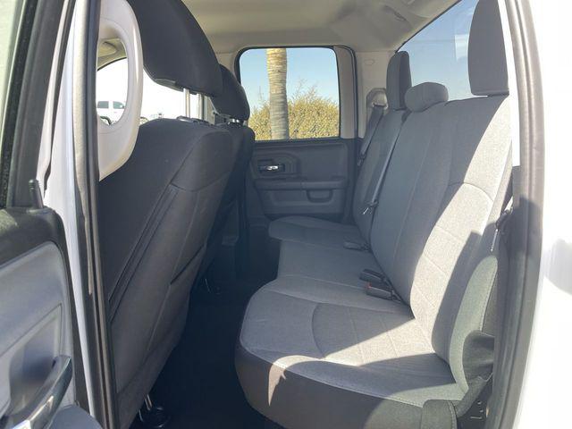 2024 Ram 1500 Classic SLT Quad Cab 4x2 64 Box