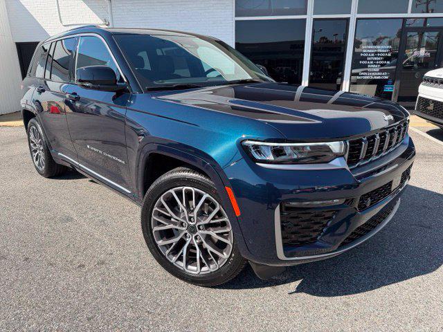 2027 Jeep Grand Cherokee GRAND CHEROKEE SUMMIT 4X4 2027 Jeep Grand Cherokee GRAND CHEROKEE SUMMIT 4X4