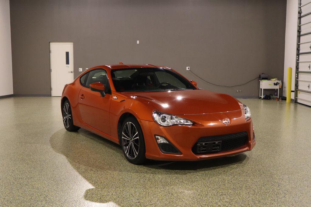 car-gallery-1