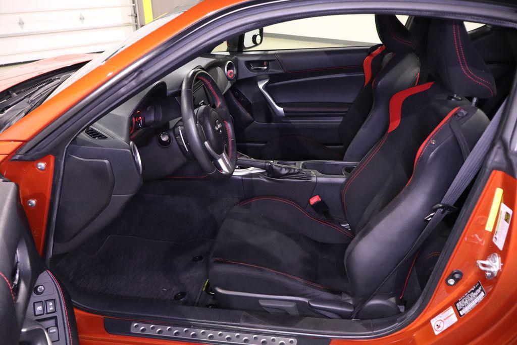 car-gallery-28
