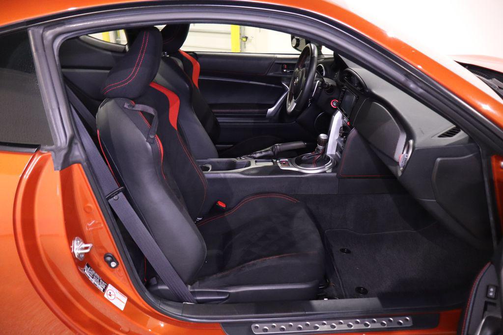 car-gallery-30