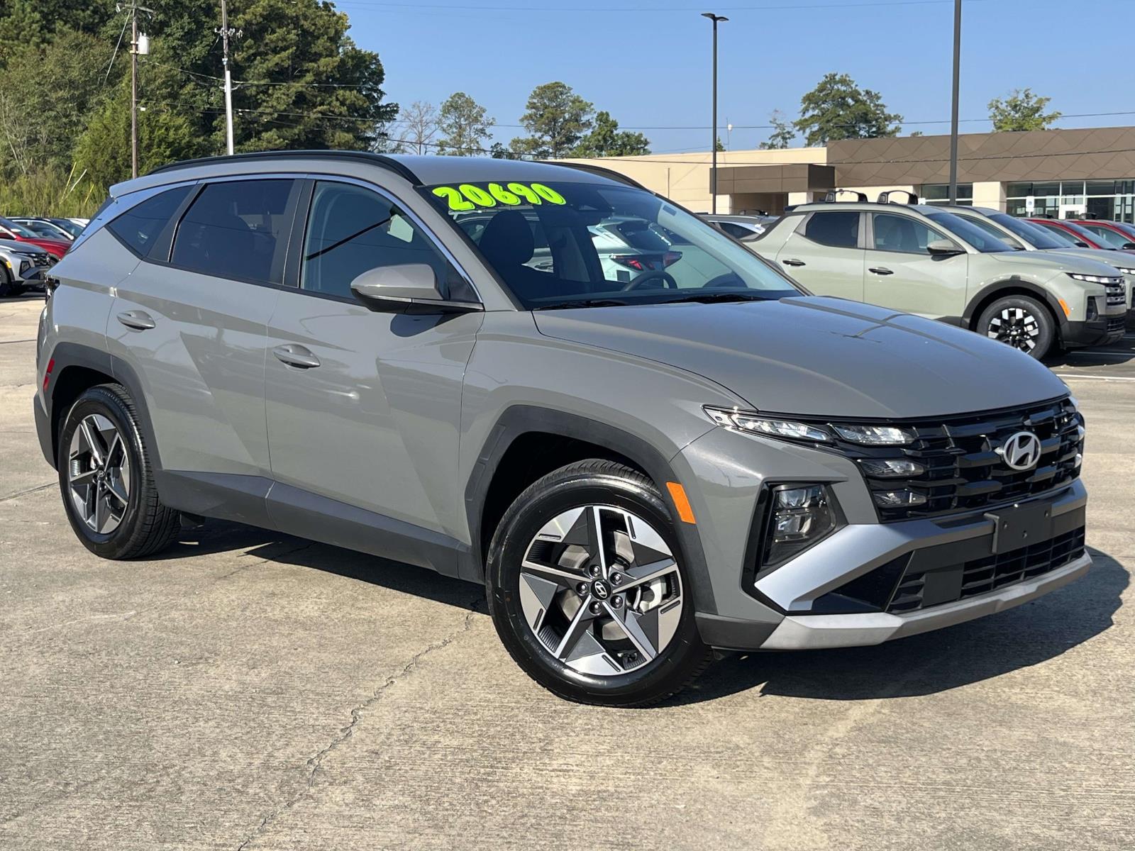 Hampton Gray 2025 Hyundai Tucson SUV / Crossover Front-Wheel Drive Automatic