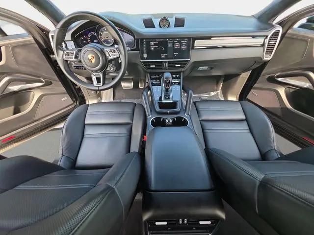 2020 Porsche Cayenne Turbo