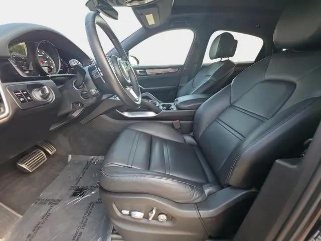 2020 Porsche Cayenne Turbo