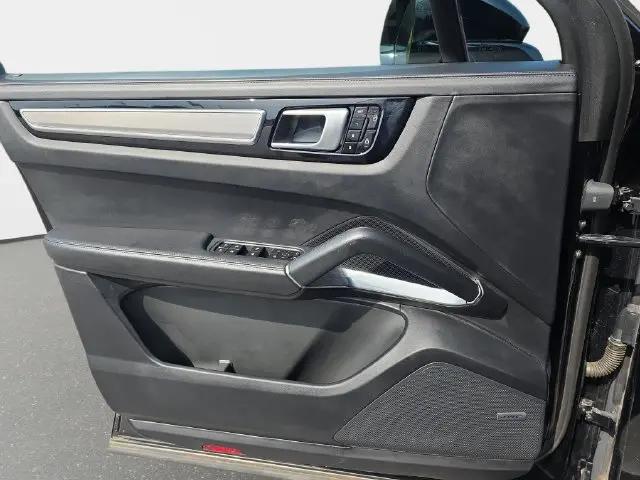 2020 Porsche Cayenne Turbo