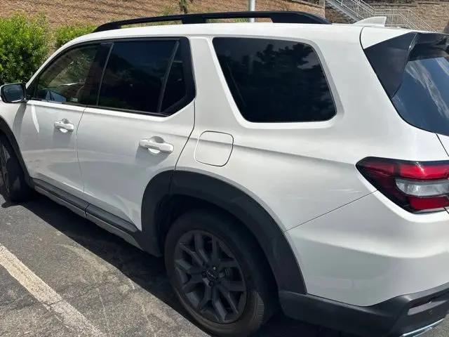 2023 Honda Pilot 2WD Touring