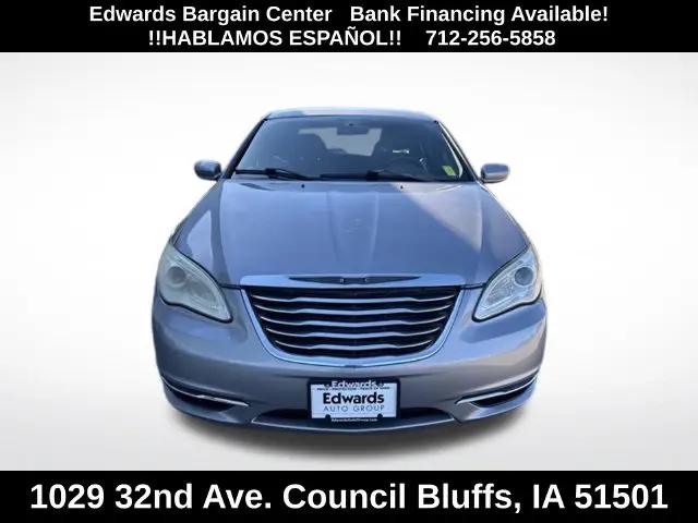 2013 Chrysler 200 Touring