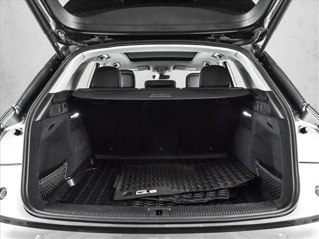 2023 Audi Q5 Premium 45 TFSI S line quattro