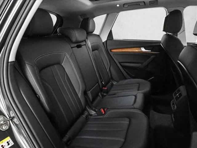 2023 Audi Q5 Premium 45 TFSI S line quattro