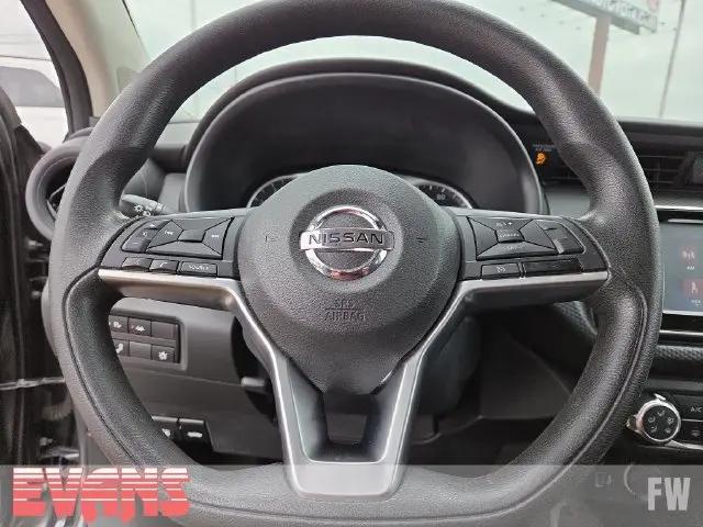 2021 Nissan Kicks S Xtronic CVT