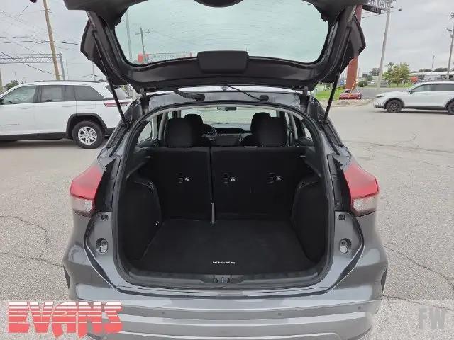 2021 Nissan Kicks S Xtronic CVT