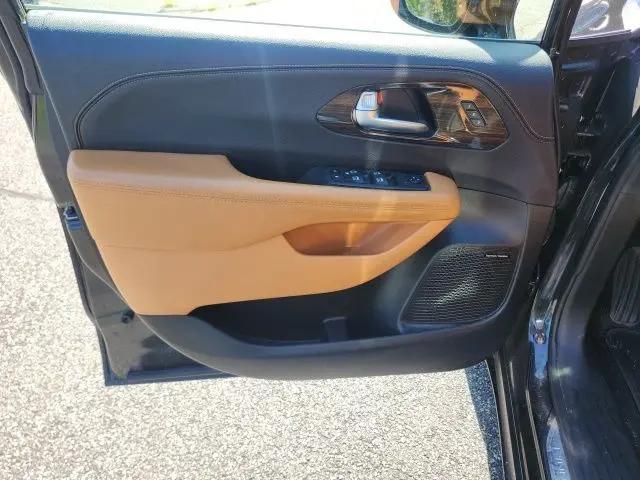 2022 Chrysler Pacifica Pinnacle