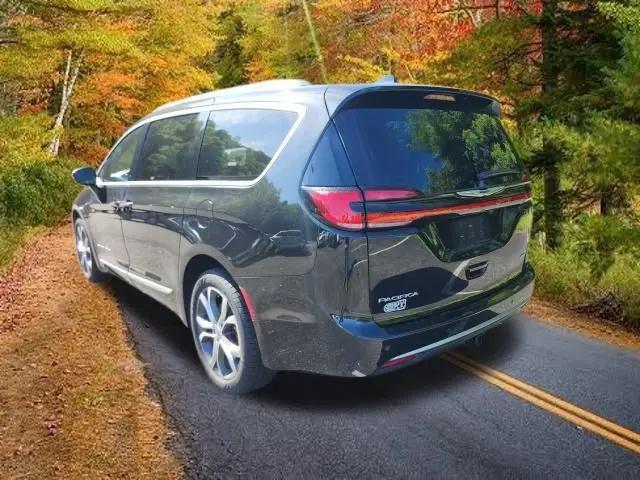 2022 Chrysler Pacifica Pinnacle