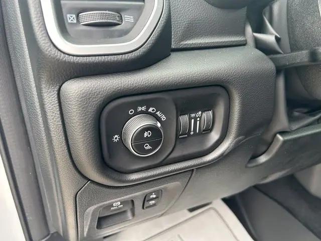 2027 Ram 1500 Big Horn