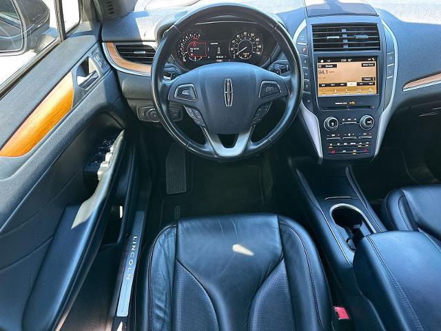 2017 Lincoln MKC Select