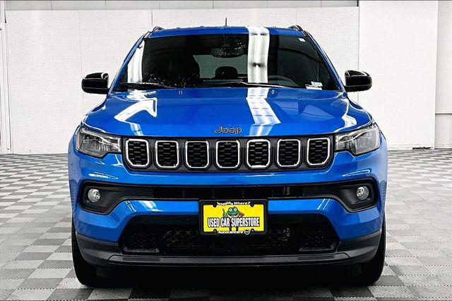 2024 Jeep Compass Latitude Lux FWD
