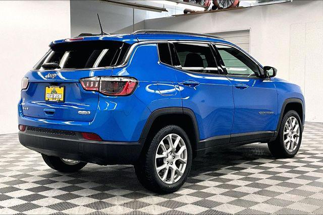 2024 Jeep Compass Latitude Lux FWD