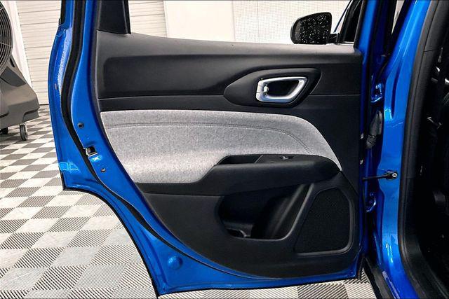 2024 Jeep Compass Latitude Lux FWD