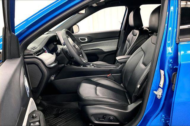 2024 Jeep Compass Latitude Lux FWD