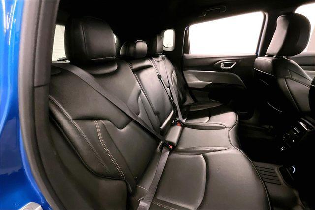 2024 Jeep Compass Latitude Lux FWD