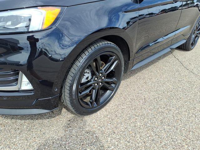 2024 Ford Edge ST