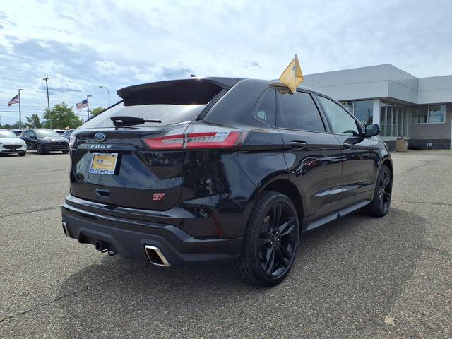 2024 Ford Edge ST