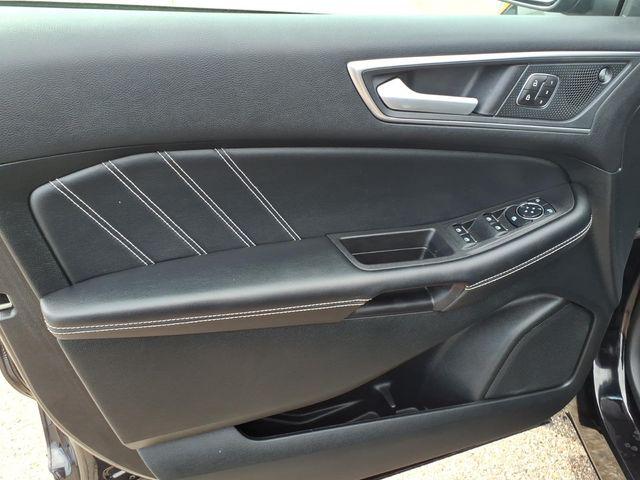 2024 Ford Edge ST