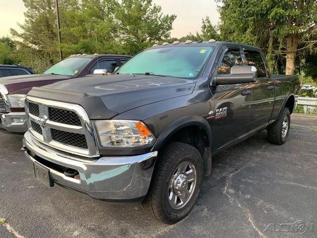 2018 RAM 2500 Tradesman Crew Cab 4x4 64 Box 2018 RAM 2500 Tradesman Crew Cab 4x4 64 Box