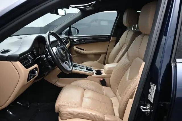2019 Porsche Macan Macan